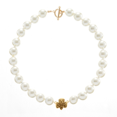 legacy pearl necklace